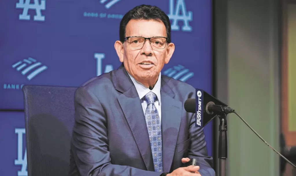 "Se le escuchó cansado, pero bien" Fernando Valenzuela reaparece luego haber ingresado a hospital en Los Ángeles