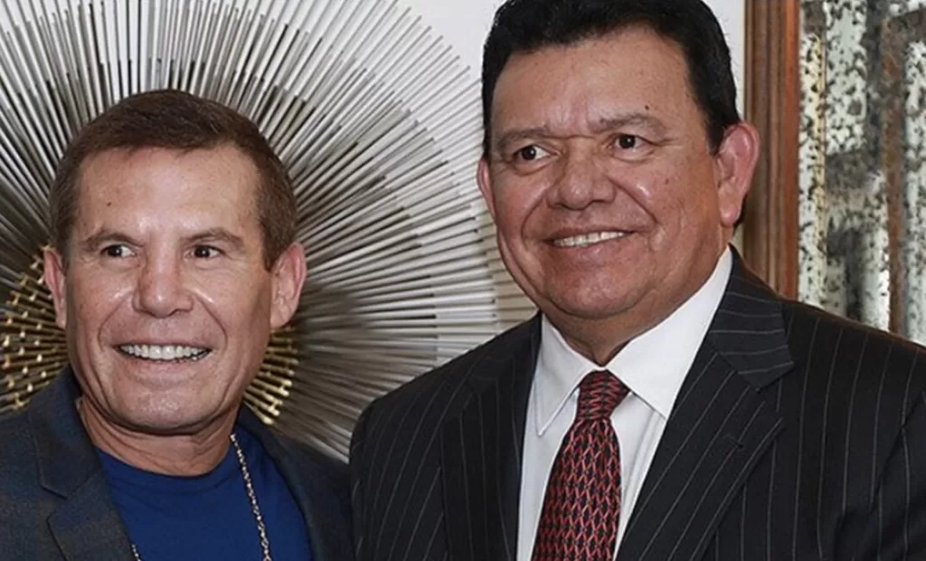 "Fue una motivación" Julio César Chávez da emotivas palabras para Fernando Valenzuela