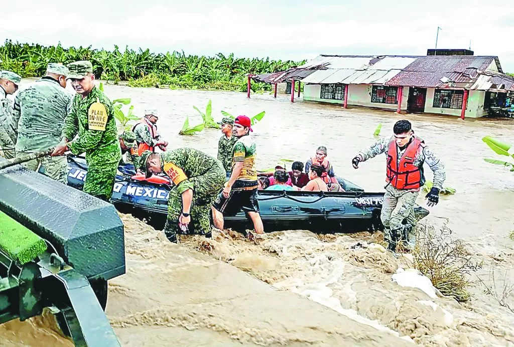 Javier May pide declaratoria de emergencia por municipios afectados por lluvias en Tabasco