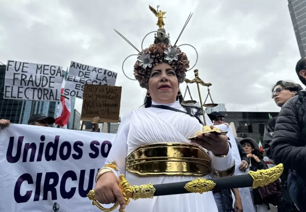 Tendrán jueces y magistrados conferencias diarias en réplica a mañaneras