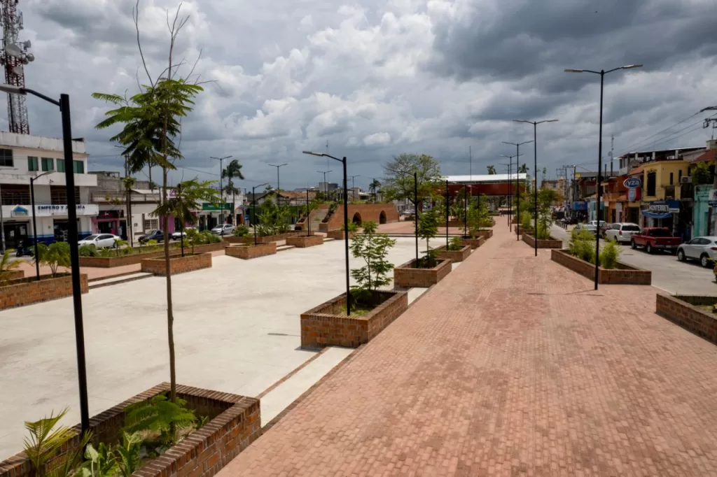 Cunduacán avanza en infraestructura y servicios públicos para beneficio de sus familias