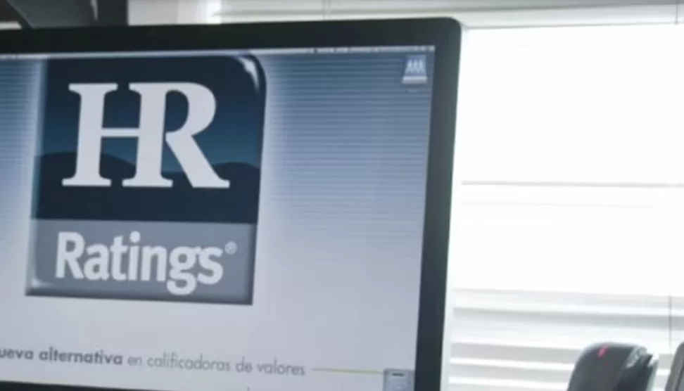 "Pasa de estable a negativa" HR Ratings cambia perspectiva de México