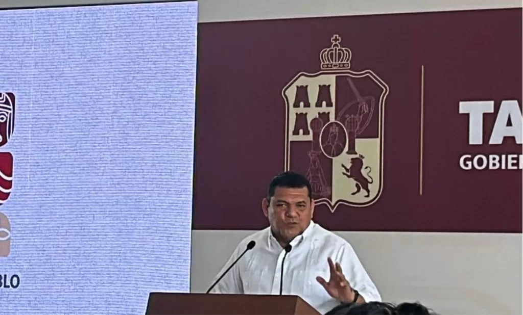 Descarta el gobernador Javier May riesgos presupuestarios para 2025