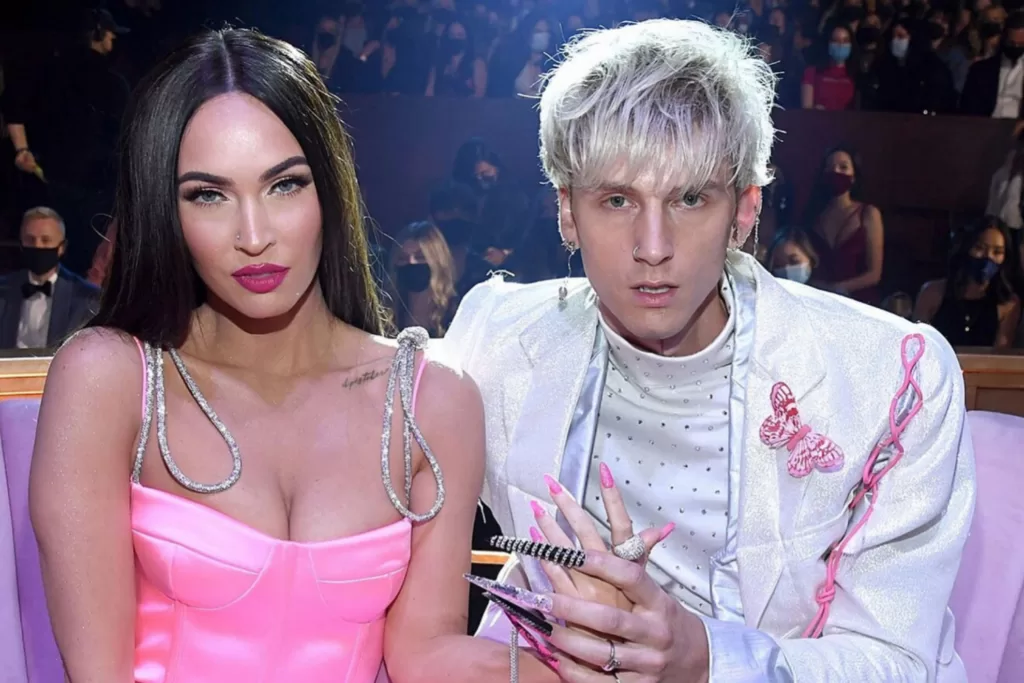 Anuncia Megan Fox su embarazo junto a Machine Gun Kelly 