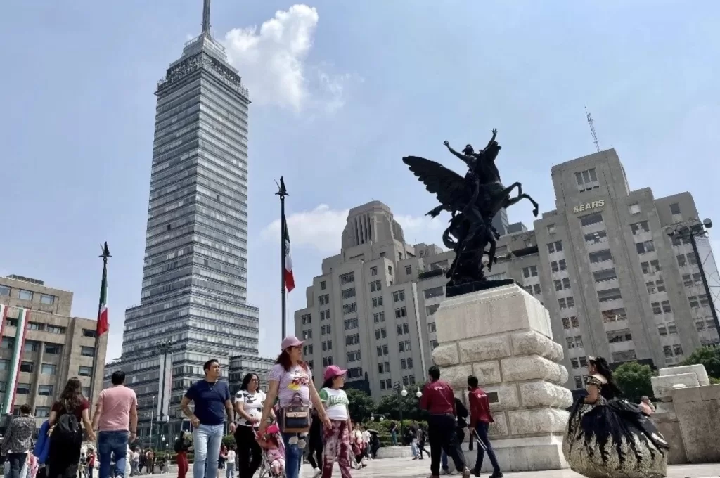 Se contrae la economía de México por primera vez en cuatro años