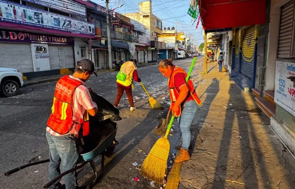 Lleva a cabo Ayuntamiento de Centro intensa campaña de recolección de basura