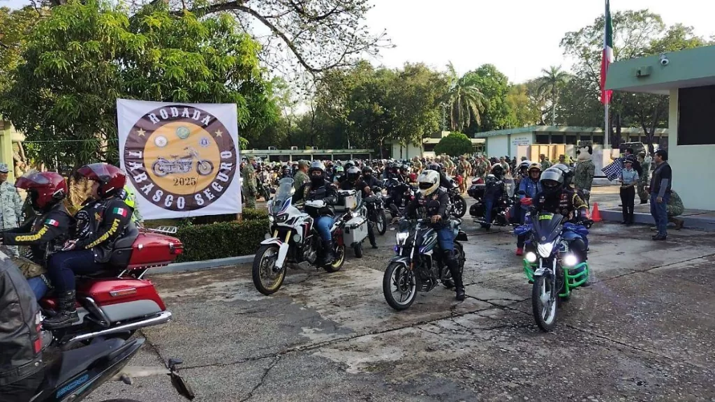 Llevan a cabo rodada motociclista ‘Tabasco Seguro 2025’